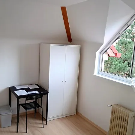 Nad Kostelem *